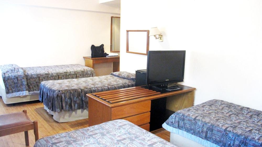 Hotel Sheltown Буенос Айрес Екстериор снимка