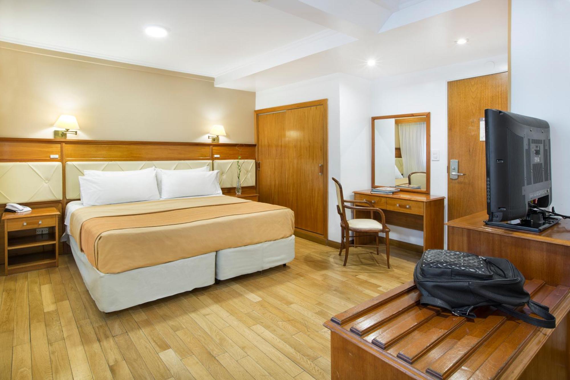 Hotel Sheltown Буенос Айрес Екстериор снимка
