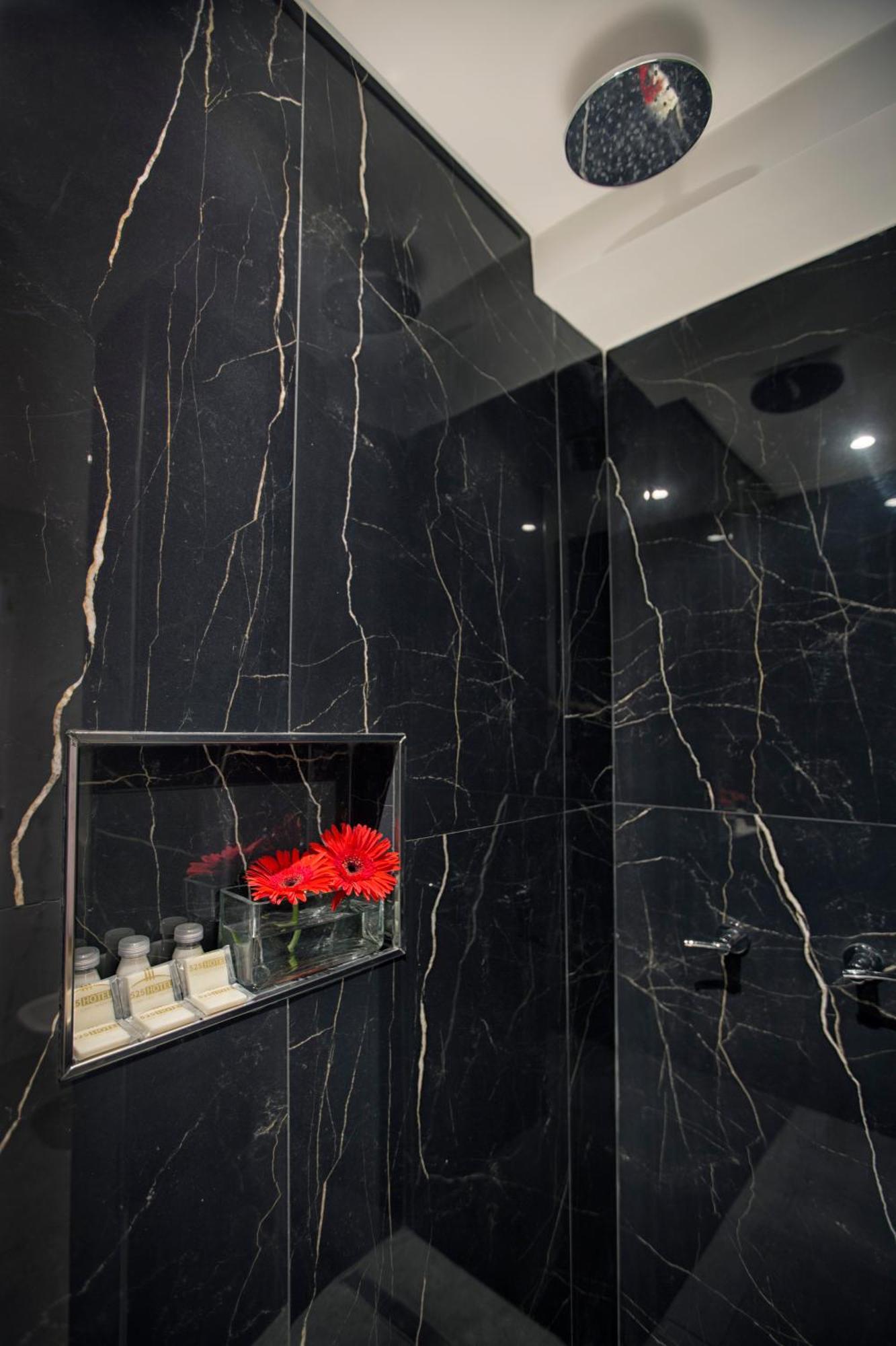 Hotel Sheltown Буенос Айрес Екстериор снимка