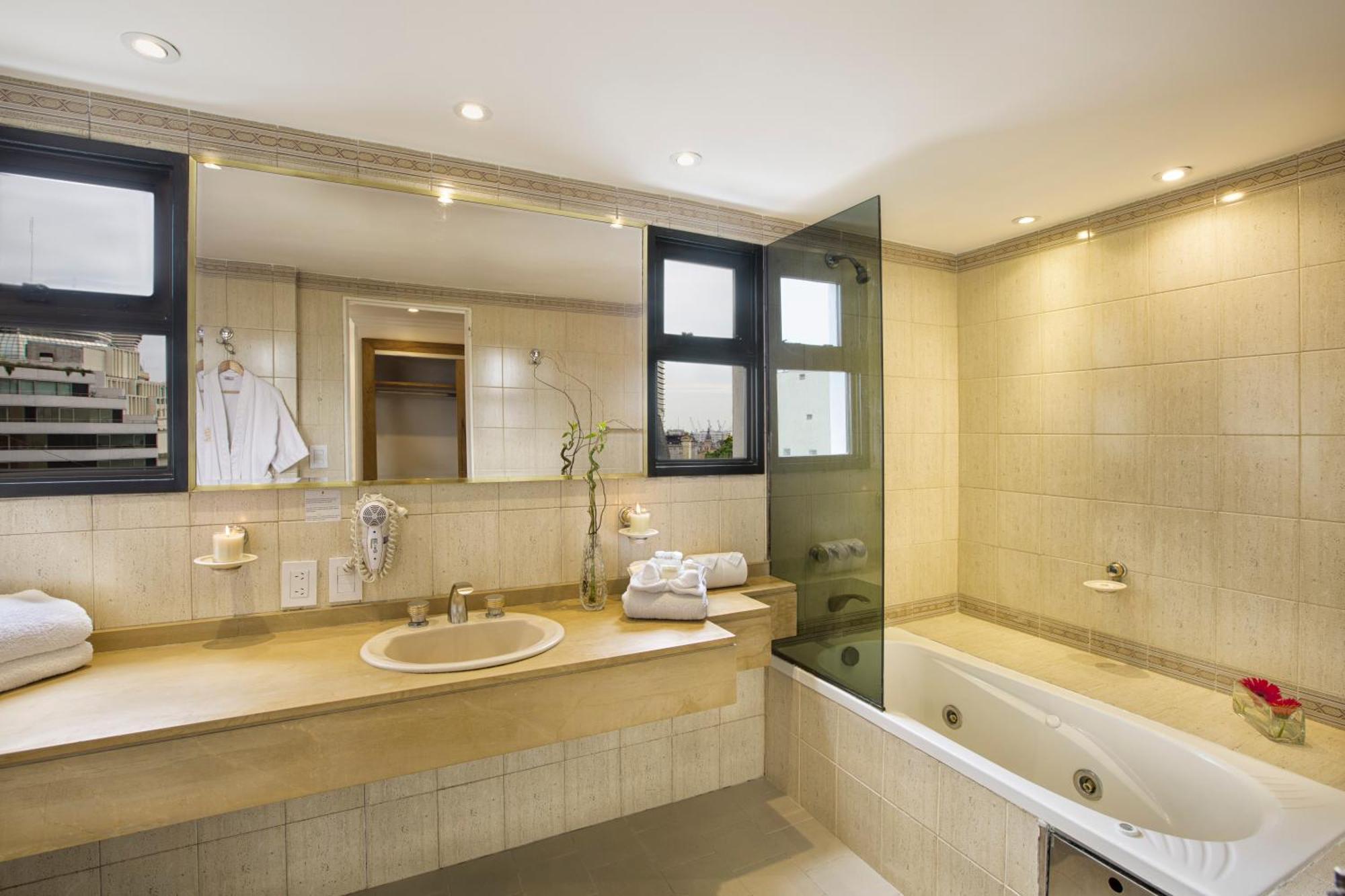 Hotel Sheltown Буенос Айрес Екстериор снимка