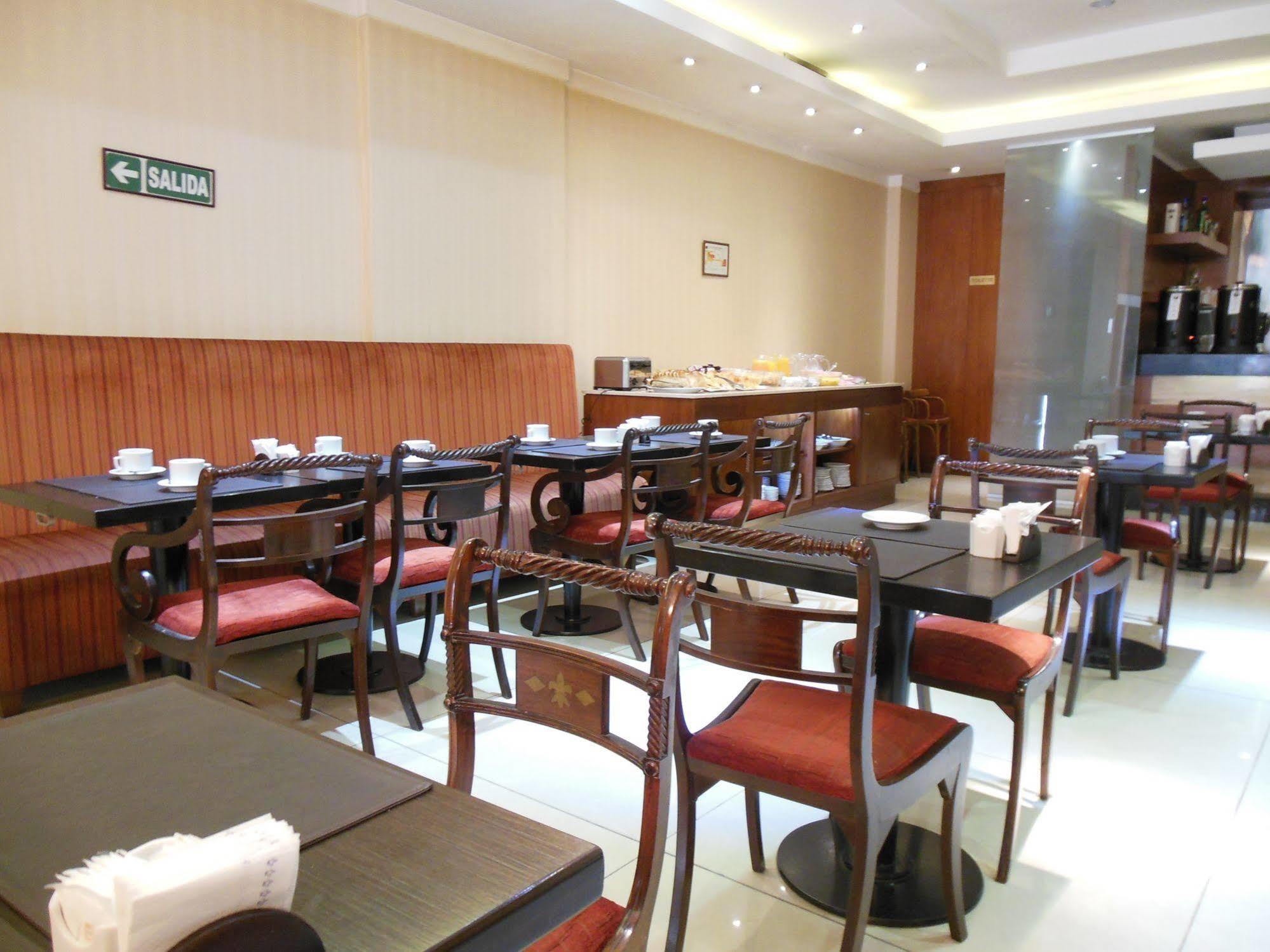 Hotel Sheltown Буенос Айрес Екстериор снимка