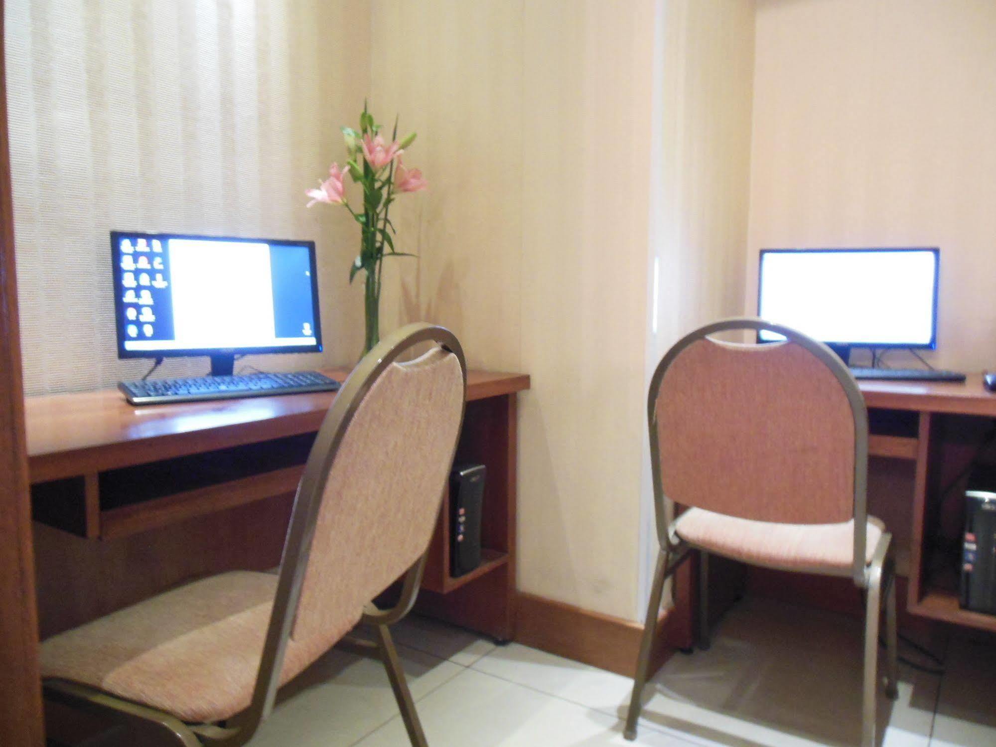 Hotel Sheltown Буенос Айрес Екстериор снимка